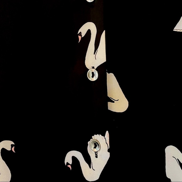 RW & CO Black Swan Blouse, Pyjama Style, Satin-Feel, Front Pocket - Picture 2 of 7